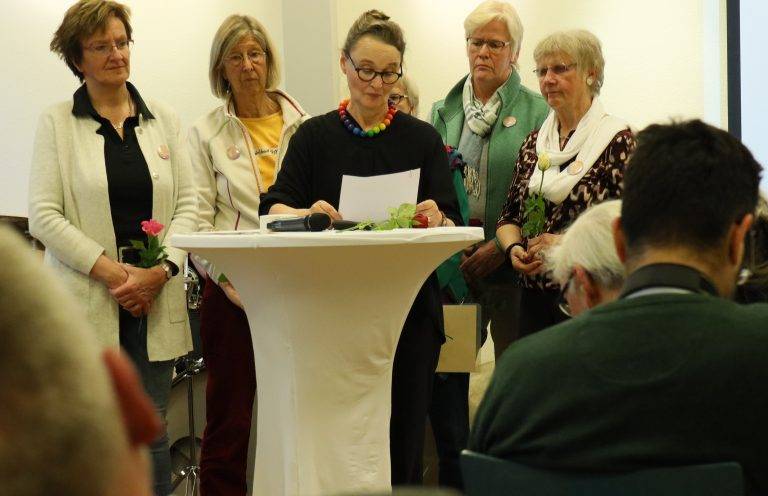 Initiative Maria 2.0 mit INTR°A-Projektpreis 2019 ausgezeichnet Initiative Maria 2.0 mit INTR°A-Projektpreis 2019 ausgezeichnet