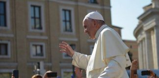 Papst Franziskus im Irak – Interreligiöser Brückenbauer und Beter