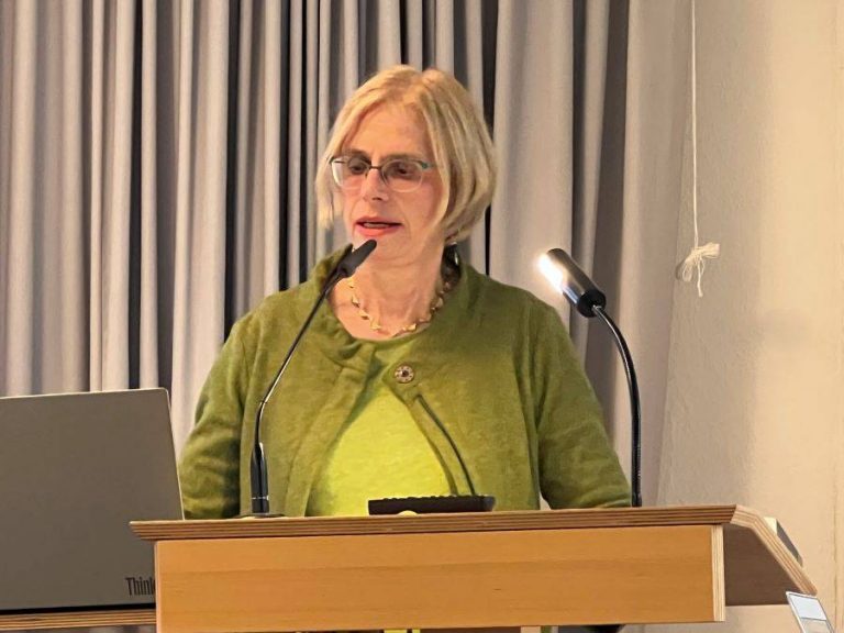 „Musik in interreligiösen Begegnungen – zum ästhetischen und performativen Turn in der Religionstheologie“ „Musik in interreligiösen Begegnungen – zum ästhetischen und performativen Turn in der Religionstheologie“