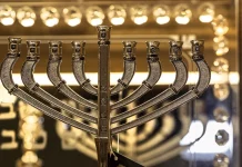 Gruß zu Weihnachten und zum Chanukka-Fest 2024