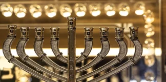 Gruß zu Weihnachten und zum Chanukka-Fest 2024