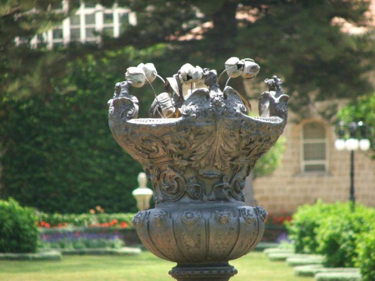 INTR°A im Gespräch am 2. Juli: Glauben und Leben einer Bahái und einer Bahái – Gemeinde in einem multireligiösen Umfeld INTR°A im Gespräch am 2. Juli: Glauben und Leben einer Bahái und einer Bahái – Gemeinde in einem multireligiösen Umfeld